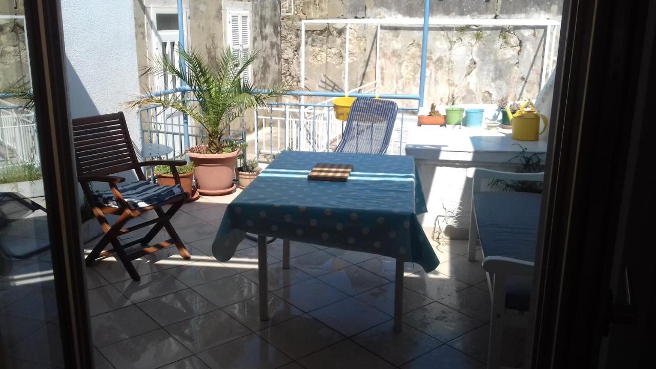 Studio With Magic View Apartment